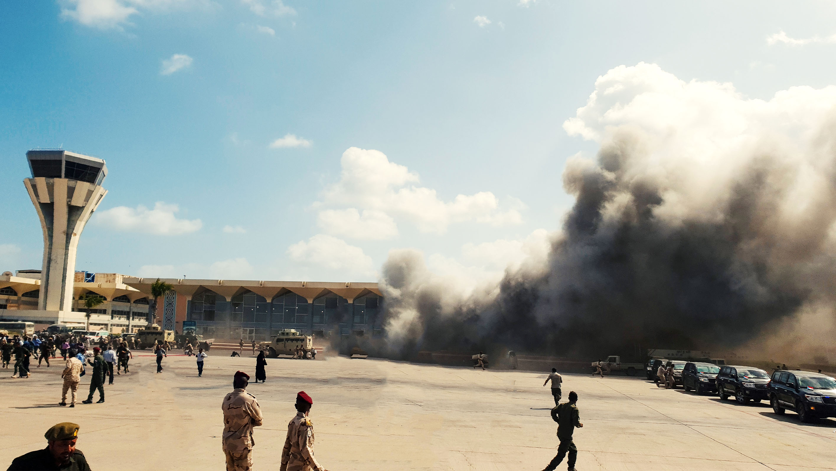 Tawakkol Karman condemns terrorist attacks on Aden International Airport